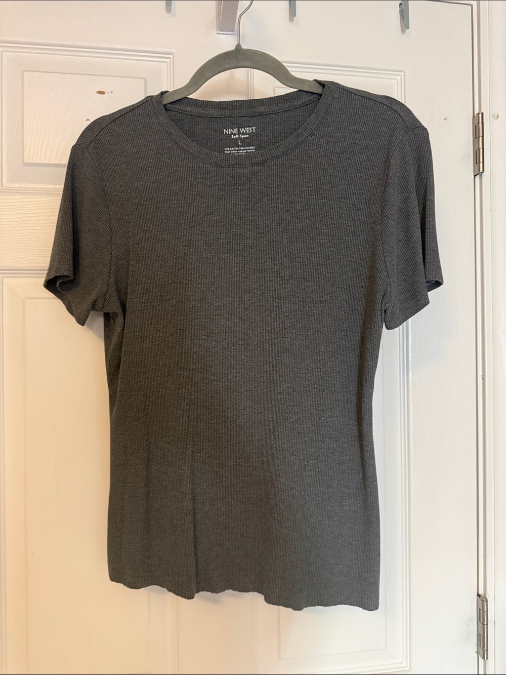 Nine West Charcoal Short Sleeve Crewneck Top